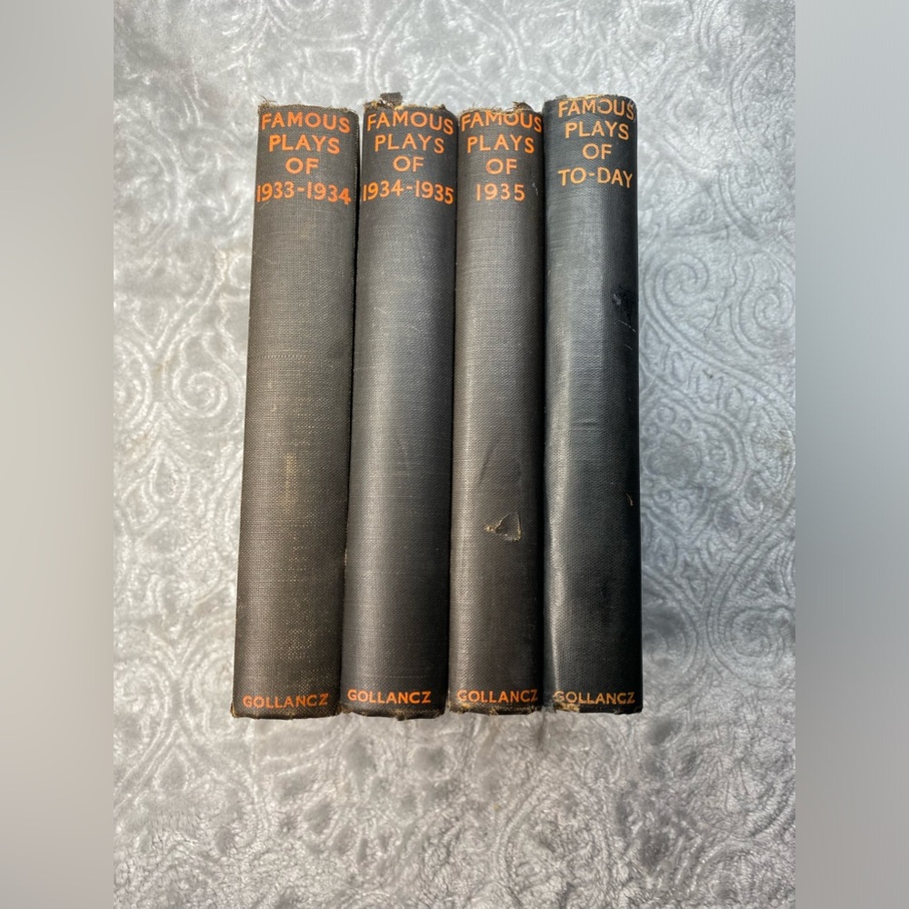 Famous plays 1933 1935  4 volume one signed
